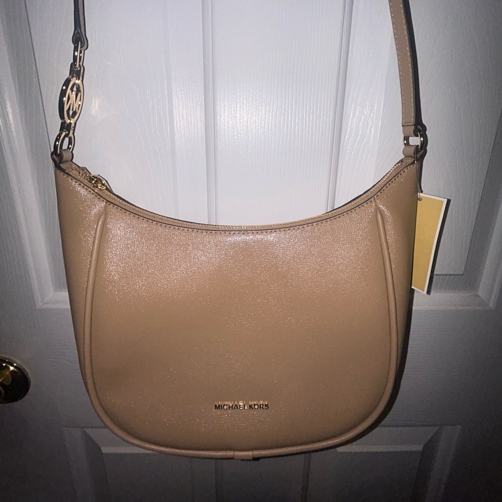 🌸🌸🌸Michael Kors Cheryl Medium Crossbody🌸🌸🌸